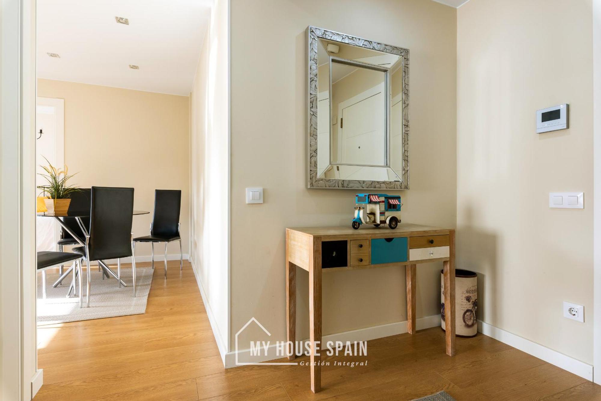 Myhousespain - Radiante Piso Junto A La Playa Gijón Eksteriør bilde