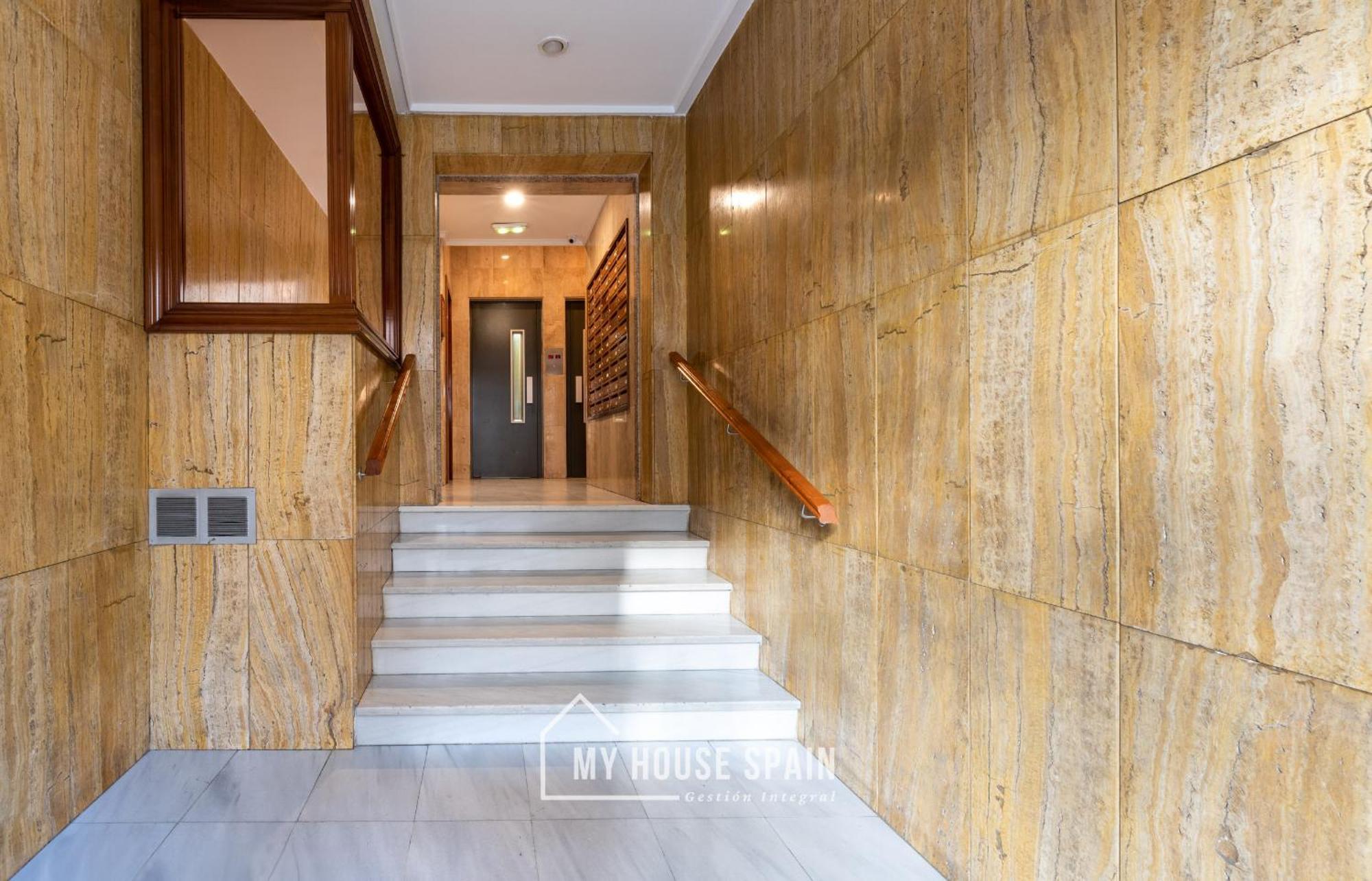 Myhousespain - Radiante Piso Junto A La Playa Gijón Eksteriør bilde